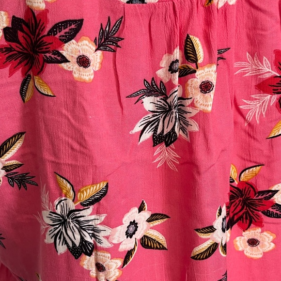 ⭐️Loft Top - Picture 2 of 3